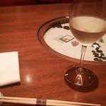 Genji - 白ワイン。フルーティーだけど爽やか。