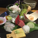 お造りの盛り合わせ