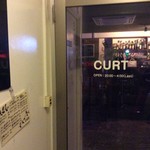 CURT - お店2F
