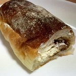 たま木亭 - フレッシュチーズのフルーツパン