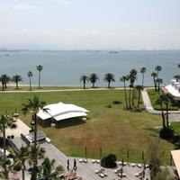 The lounge on the water - 