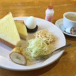 Cafe K's - ブレンドコーヒー380円とバタートーストセット