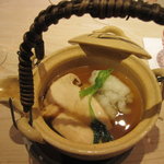 くろぎ - ９月御椀　松茸の土瓶蒸し北海道の早松茸　文句なしに美味しいですねぇ