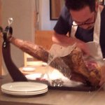 武蔵野カンプス - イベリコ豚のカッティング