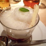 マルシェ デ ギンザ - 苺のパルフェ☆ミルキーを彷彿とさせるミルク感！