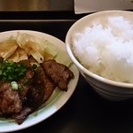 肉蔵でーぶ - ロース焼肉1944円とご飯324円