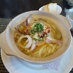 ミラノ食堂 - ランチの「魚介のスープスパ」800円