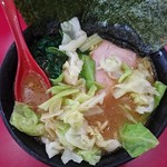 ラーメン 杉田家 - ラーメン並＋キャベツ・のり増し