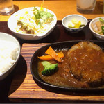 リセットキッチン - ハンバーグランチ800円