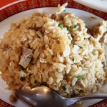 さつまラーメン - チャーハン　ラーメンとセット＋200円でこの量はうれしい