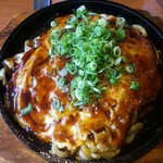 そらいえ - もちチーズ玉（広島焼き+うどん1玉）：800円+100円