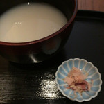 手打ち十割そば 振甫町 縁 - 蕎麦湯と鰹の削り節、削りたてだ