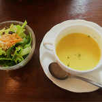 Bistro Roven 三田 - 【ランチ】ロールキャベツ（デミグラスソース）（税込1,200円）
                                サラダ・スープ・パン付き。（パンかご飯が選べます）