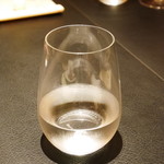 エクアトゥール - ミネラルウォーター