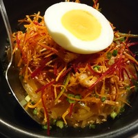 圭 本店 - ビビン麺