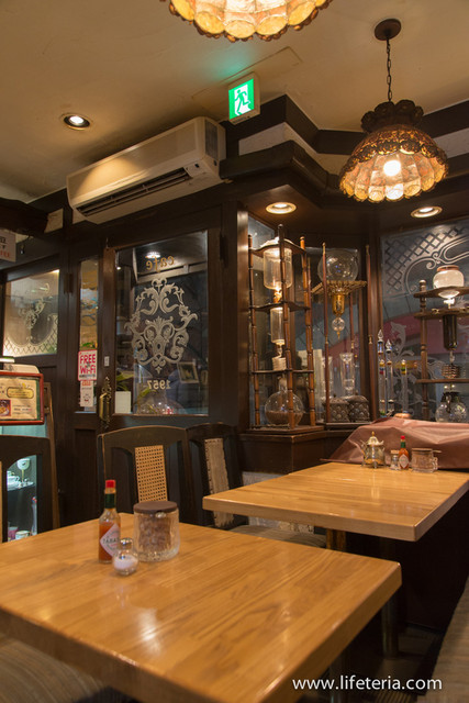 珈琲館 紅鹿舎 こーひーかん べにしか 日比谷 喫茶店 Retty