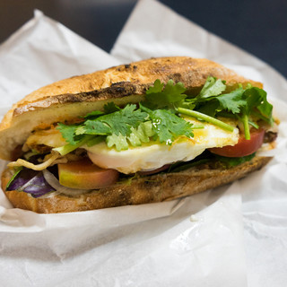 ベトナムバイク屋台コムゴン_1