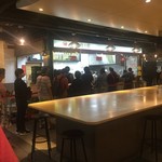 阜杭豆漿 - スゴい行列です(⌒-⌒; )