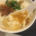 阜杭豆漿 - 中はスープです