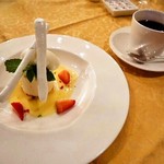 リストランテ フォレスタ・ヴェルデ - レアチーズアイスオレンジソース2016.6