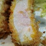 とん太 - ジューシーな赤身は岩塩で