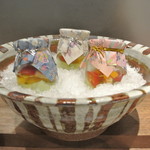 日本料理 潤花 - 先付けのプレゼンテーション