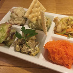 Bishokuバル マル本店 - 前菜6種盛り780円