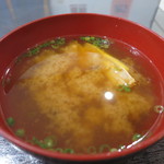 湘南わだち - 魚のあらと青ねぎのみそ汁アップ