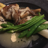 The Arts Fusion - フォアグラのソテー ホワイアスパラと茸のエチュベ添え 1900円