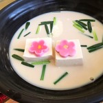 花明りの宿 月の池 - 自慢の一品、花豆腐