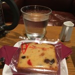 丸山珈琲  - フルーツケーキ