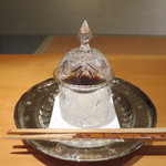 日本料理 幸庵 - くずきりの見事な器