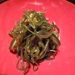 美榮 - 昆布いりち（昆布を豚肉の脂で煮炒めしたもの）