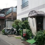 亜呂摩 - 路地裏