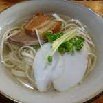 首里そば - 小（４００円）