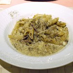 TRATTORIA IL PONTE - ノルチア風ポルチーニのパスタ