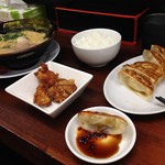 ラーメン神山 - H.28.6.12.昼 濃厚とんこつ醤油らーめん 680円税込・終日セットメニューD +300円税込・ビールセット 500円税込
