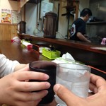 ラーメン神山 - H.28.6.12.昼 黒霧島ロック 380円税込 vs 水 de 乾杯♪