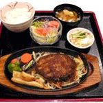はし処 山きや - 料理写真:和風ハンバーグ定食　９３０円
