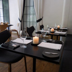 ラ・ボンヌターブル - 内観