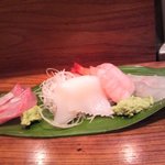 Marukan Sushi - かんぱち・いか・きじはた・あまえび