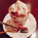 レストラン＆パブＧＩＮ - 