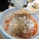 牛角 - ストレート平打ち細麺