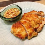 中國菜 浜正 - 骨付きもも肉の揚げ物（油淋鶏）