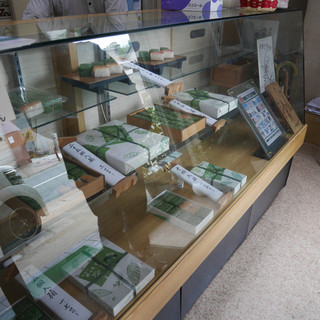 やま十柿の葉すし店_2