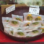 Kojindou - バターあかつきは人気商品だそうです