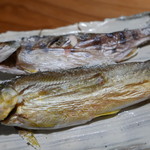 やまめ庵 - 鮎とやまめの塩焼き食べ比べ