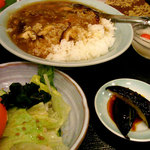 永華楼飯店 - ふかひれ丼