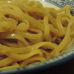 和伊まる - 麺　アップ