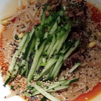 虎萬元 南青山店 - 冷やし担担麺